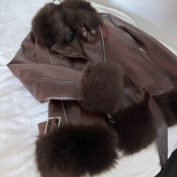 Revolve jacket - Picture 3 of 4